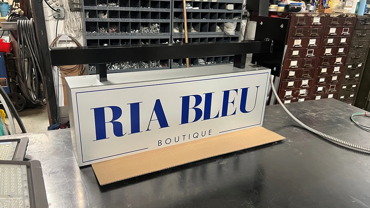 Tri-State Signs fabrication shop work 14
