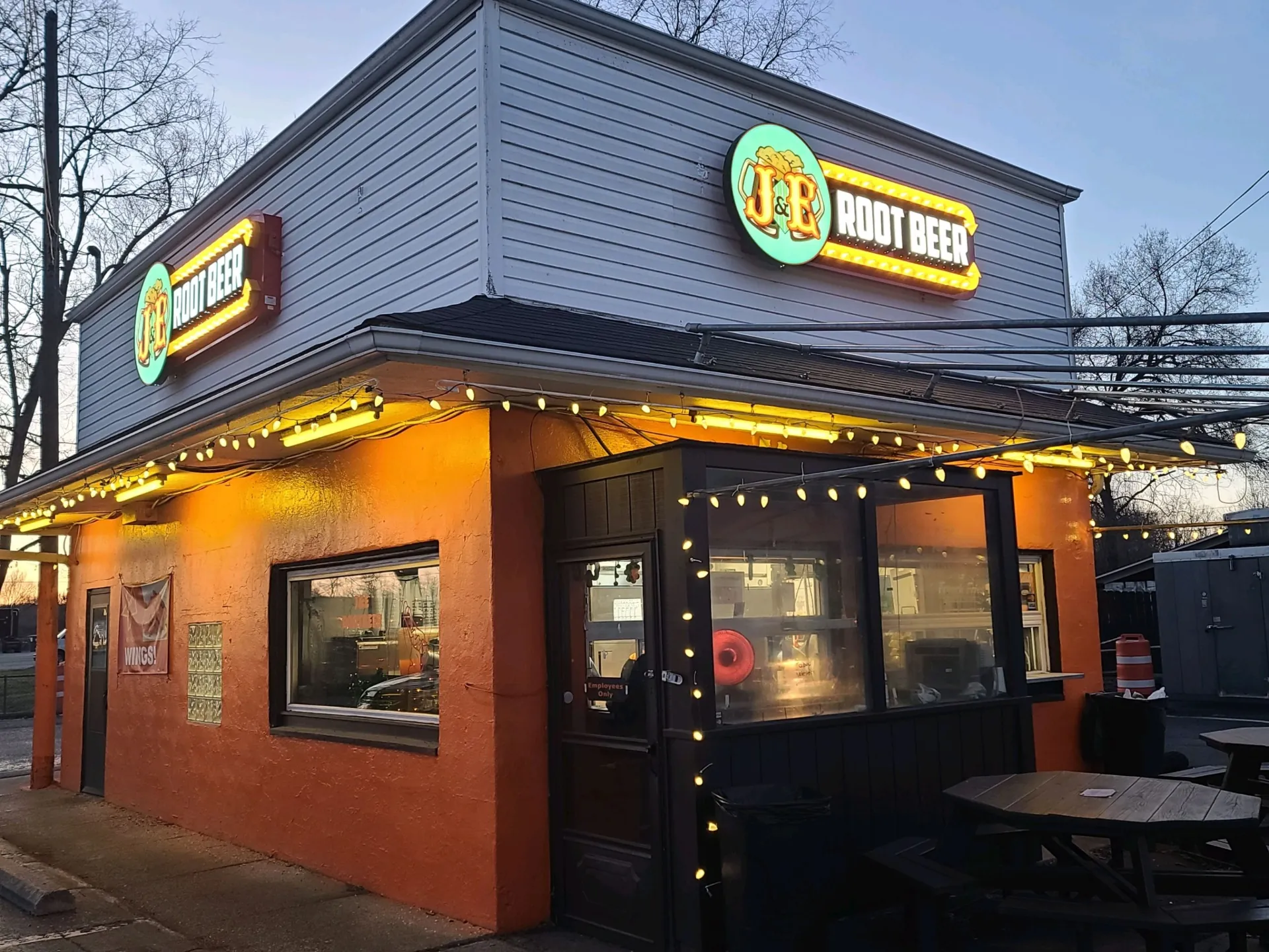 Tri-State Signs service and illuminated signage 7